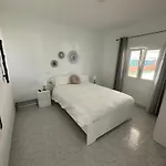 Lito بيت للعطل Haría